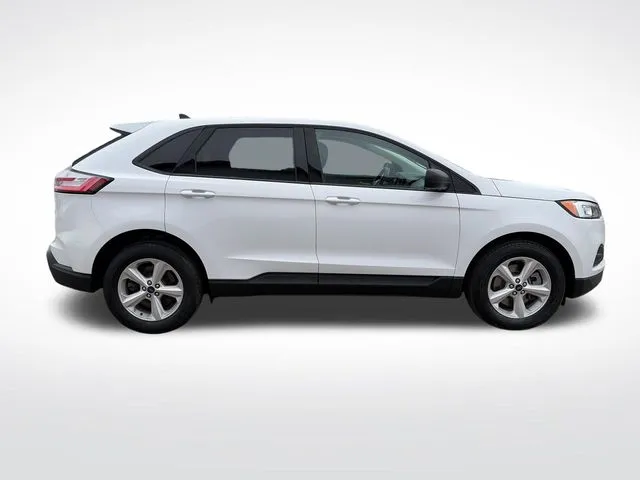 Ford Edge photo 8