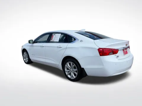 More photos of 2017 Chevrolet Impala LT at Nyhus Family Sales, MN