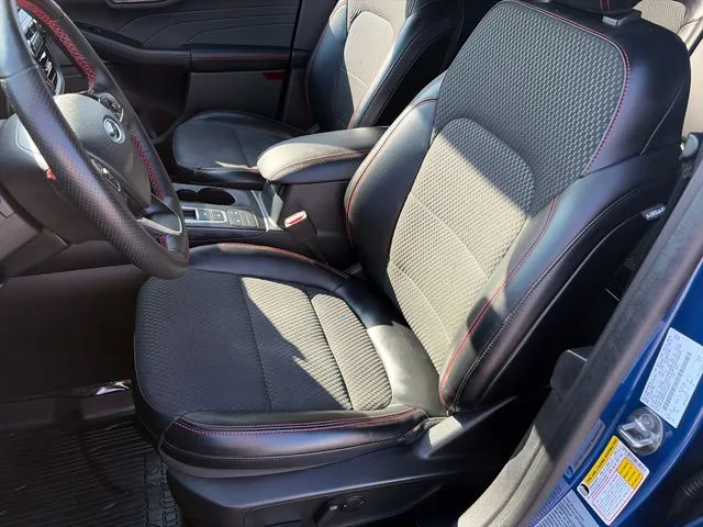Ford Escape photo 38