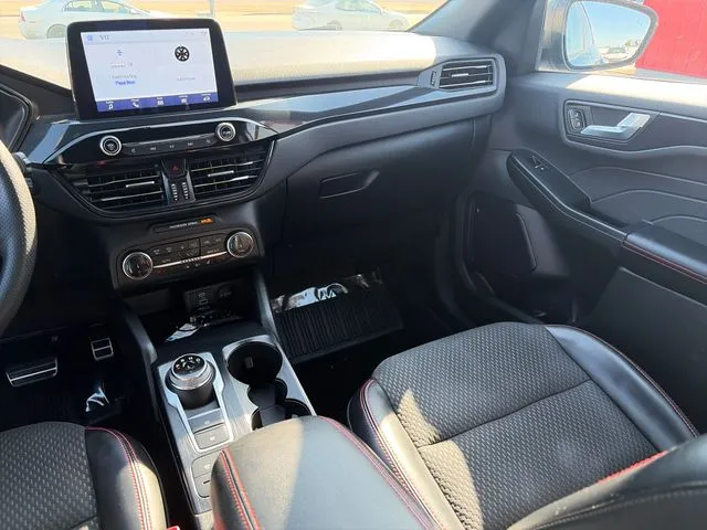 Ford Escape photo 33