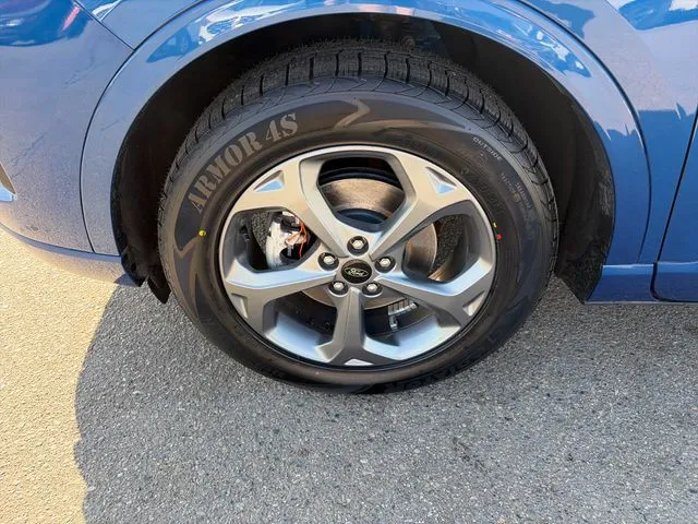 Ford Escape photo 12