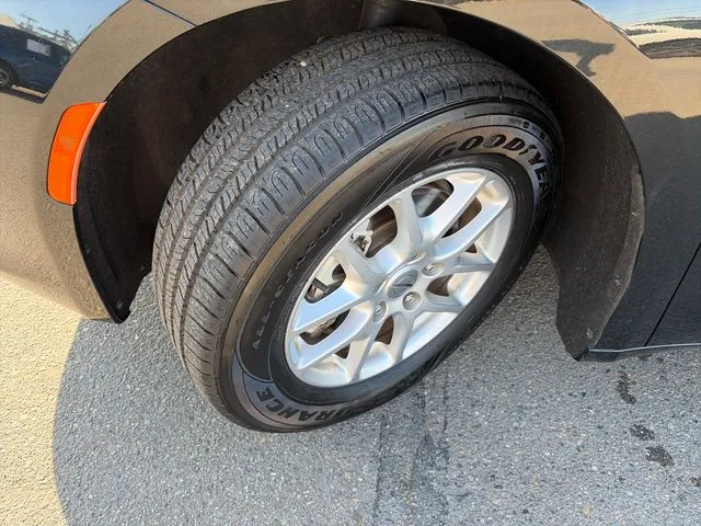 Chrysler Voyager photo 17
