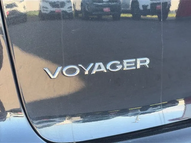 Chrysler Voyager photo 21