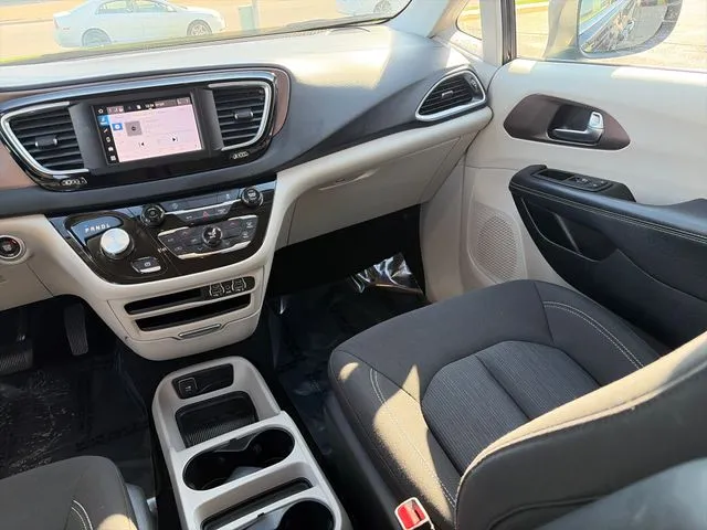 Chrysler Voyager photo 33