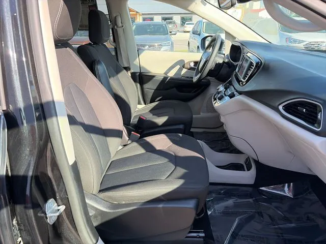 Chrysler Voyager photo 23