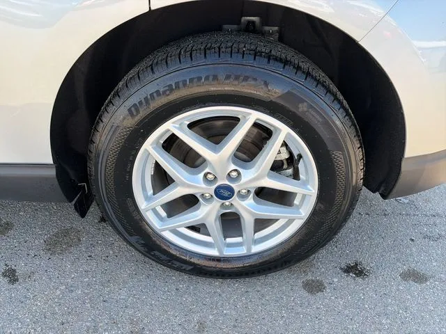 Ford Edge photo 15