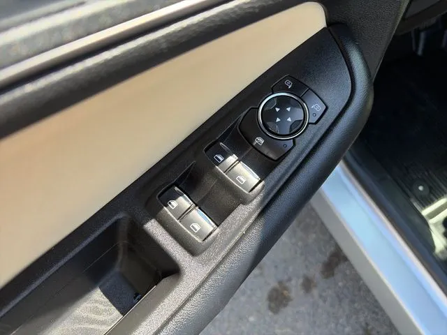Ford Edge photo 26