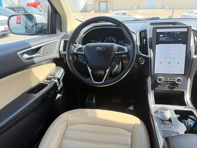 Ford Edge photo 30