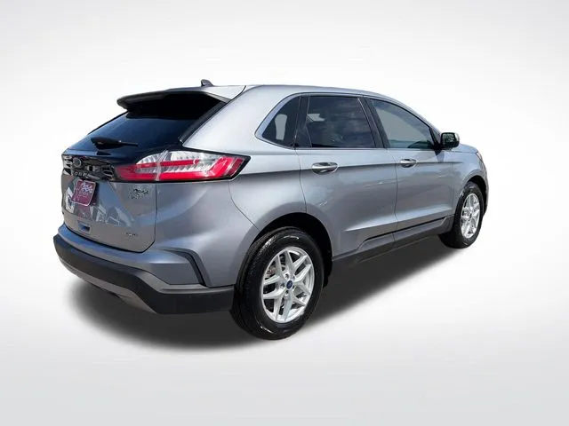 Ford Edge photo 8