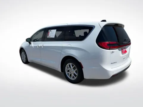 More photos of 2023 Chrysler Pacifica Touring L at Nyhus Family Sales, MN