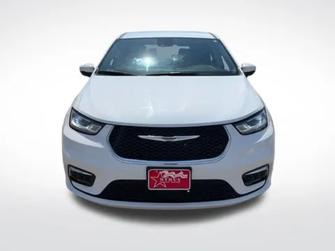 Photos of 2023 Chrysler Pacifica Touring L for sale in Perham, MN at Nyhus Family Sales