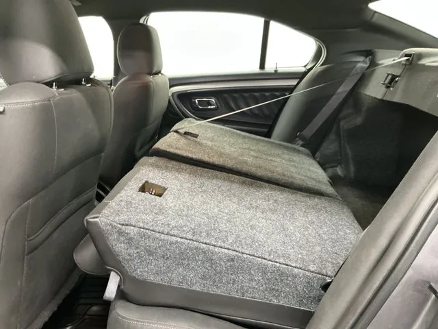 Ford Taurus photo 40