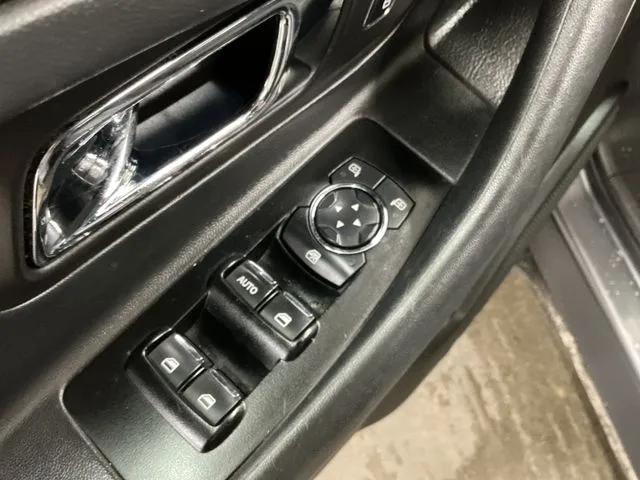Ford Taurus photo 23