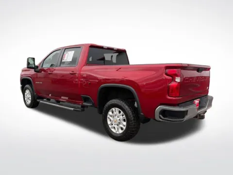 More photos of 2022 Chevrolet Silverado 2500HD LT at Nyhus Family Sales, MN