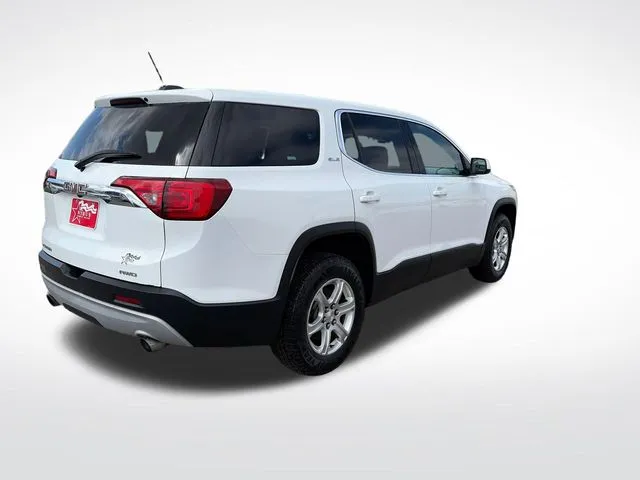 GMC Acadia photo 8