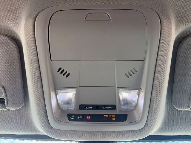GMC Acadia photo 52