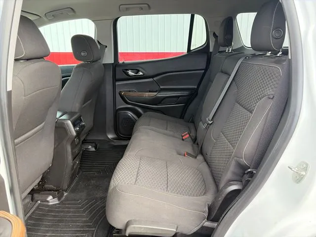 GMC Acadia photo 39