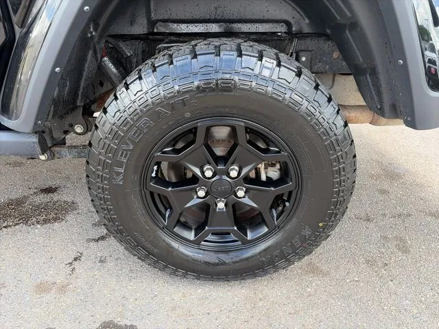 Jeep Gladiator photo 15