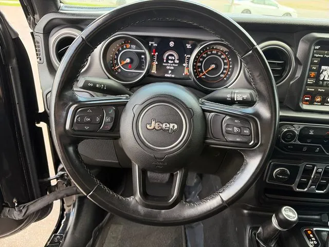 Jeep Gladiator photo 28