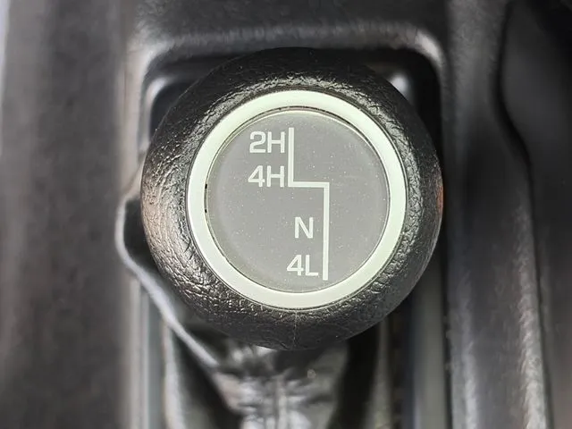 Jeep Gladiator photo 37