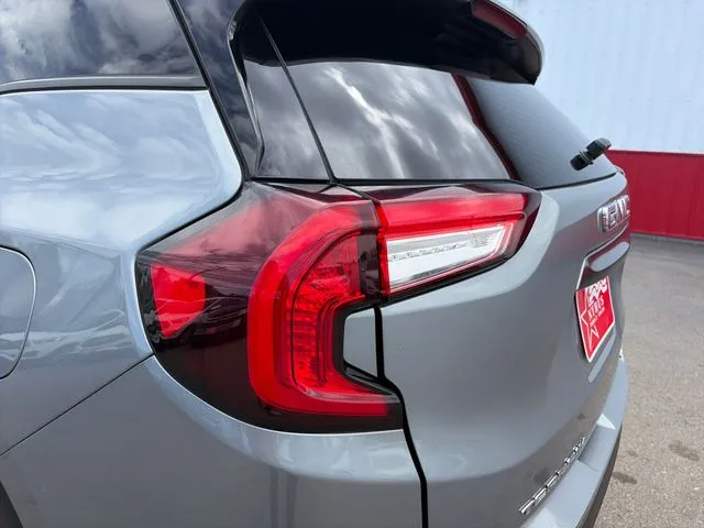 GMC Terrain photo 20