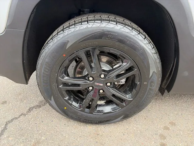 GMC Terrain photo 16