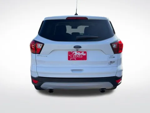 More photos of 2019 Ford Escape SE at Nyhus Family Sales, MN