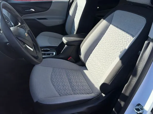 Chevrolet Equinox photo 37