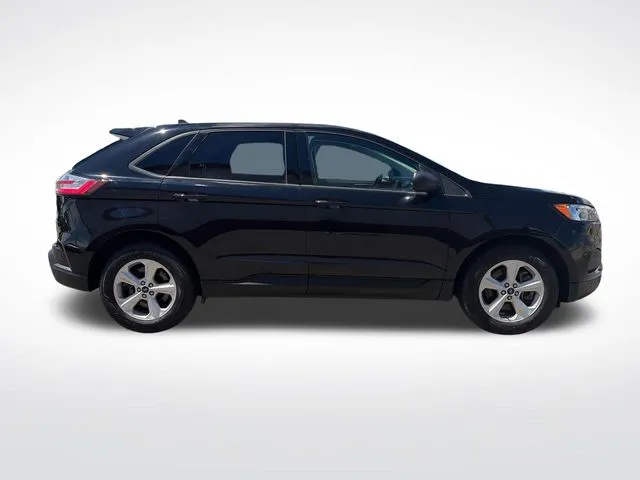 Ford Edge photo 8