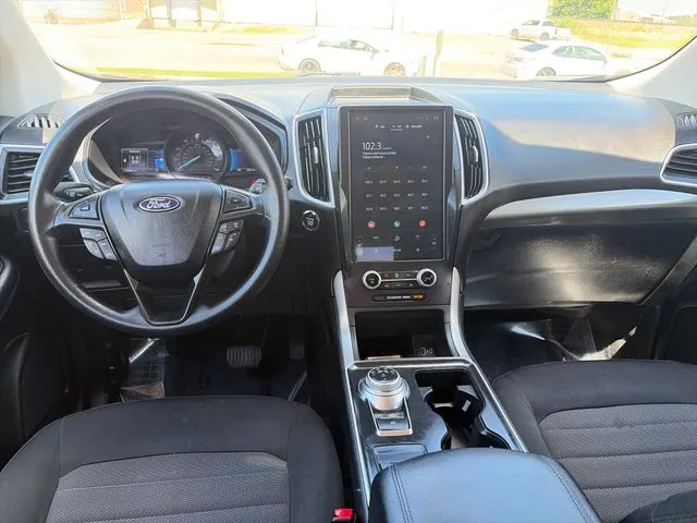 Ford Edge photo 31