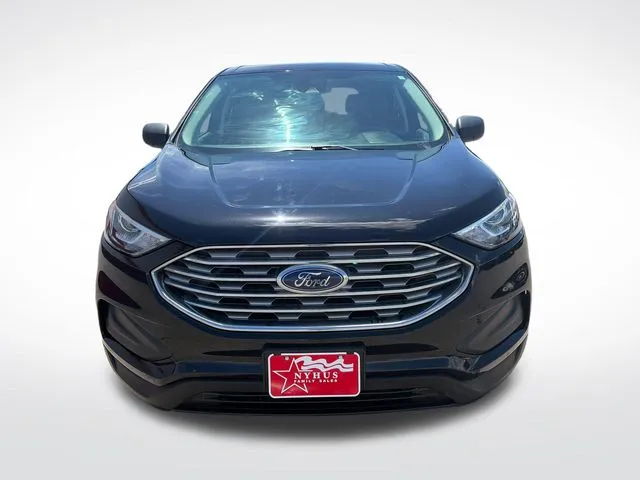 Ford Edge photo 2