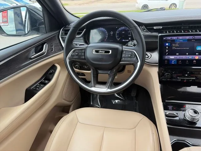 Jeep Grand Cherokee L photo 30