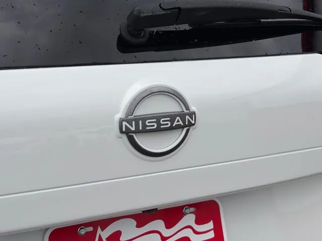 Nissan Rogue photo 20