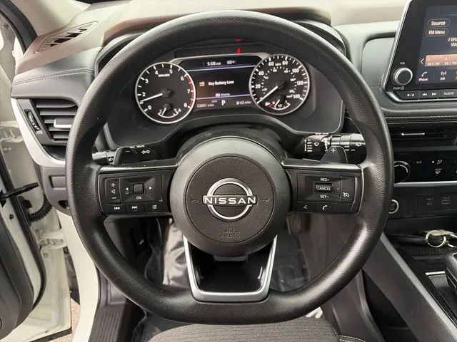 Nissan Rogue photo 27