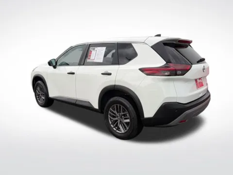 More photos of 2022 Nissan Rogue S at Nyhus Family Sales, MN