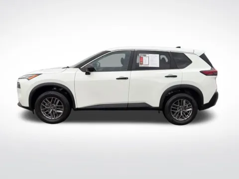 More photos of 2022 Nissan Rogue S at Nyhus Family Sales, MN