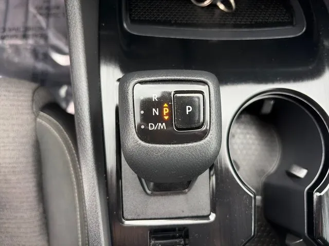 Nissan Rogue photo 34
