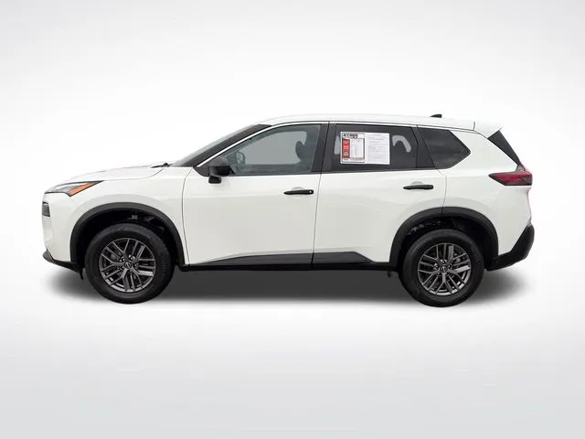 Nissan Rogue photo 3