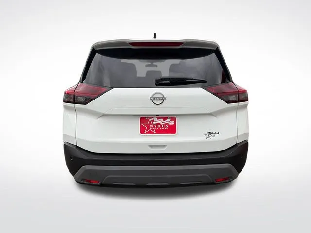Nissan Rogue photo 5