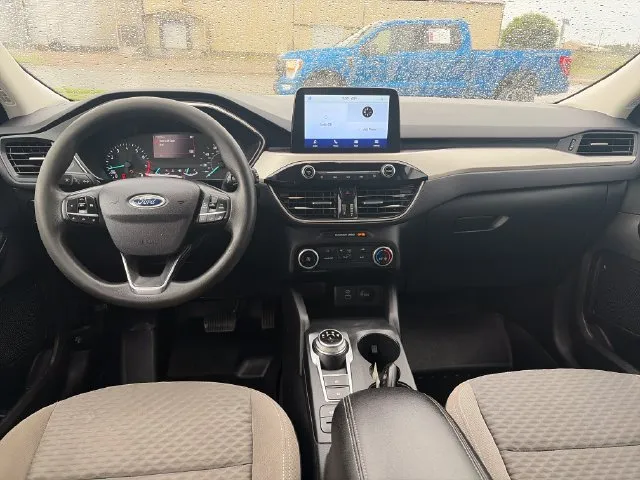 Ford Escape photo 29