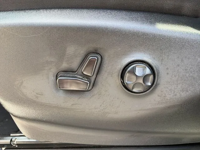 Chrysler Voyager photo 27