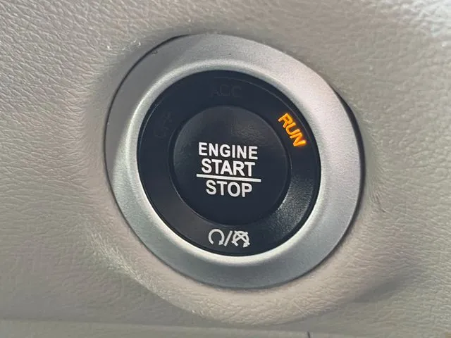 Chrysler Voyager photo 48