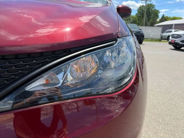 Chrysler Voyager photo 18