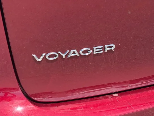Chrysler Voyager photo 21