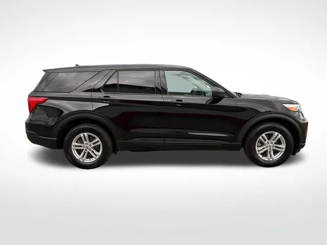 Ford Explorer photo 9