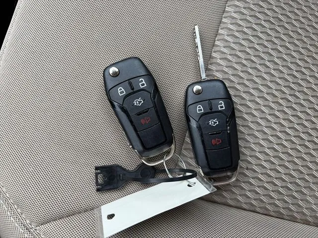 Ford Explorer photo 51