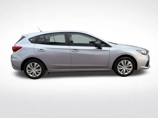 Subaru Impreza photo 8