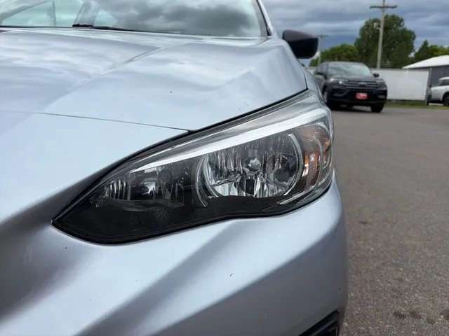 Subaru Impreza photo 17