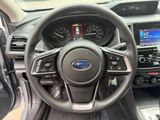 Subaru Impreza photo 27