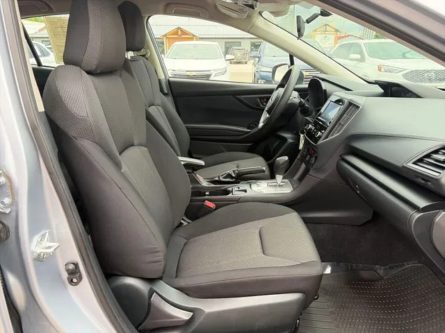 Subaru Impreza photo 22
